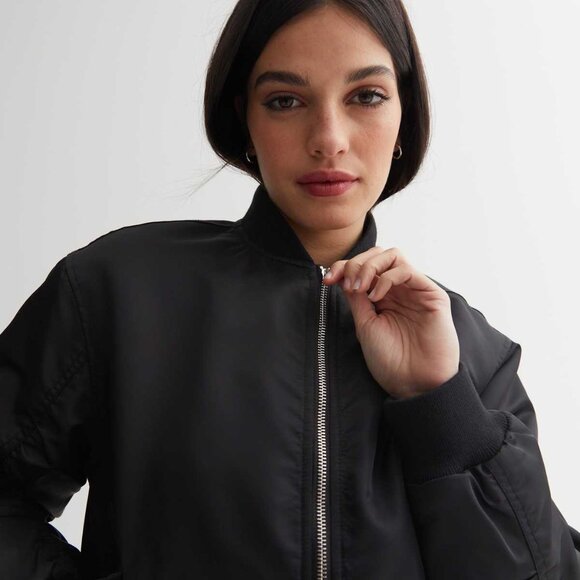 Athleta Santeen Bomber Jacket New With Tags Size Large Black Water Repellent - Picture 6 of 10